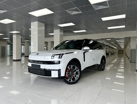 LYNK & CO 900 ULTRA 1.5 AT, 2026, 6 местный