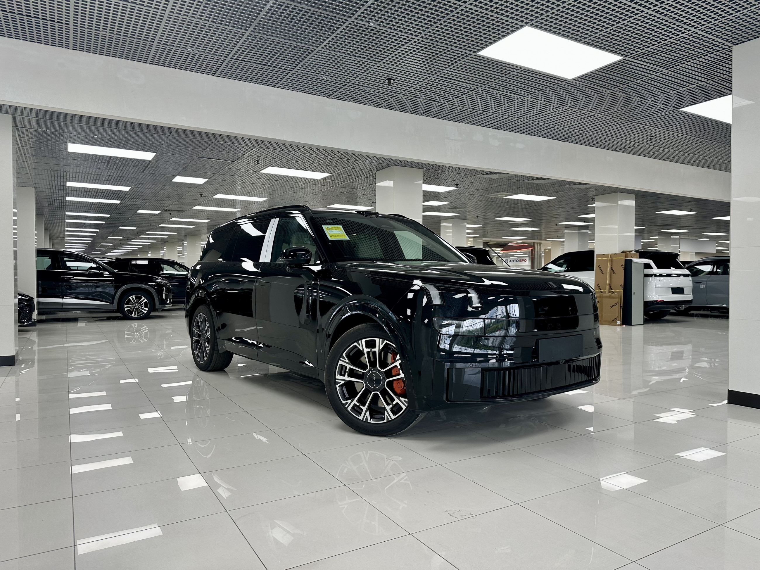 Lynk & Co 900 Ultra 1.5 AT, 2026, 5 Местный
