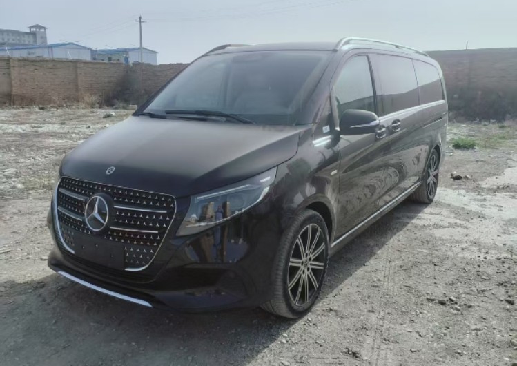 Mercedes-Benz V300
