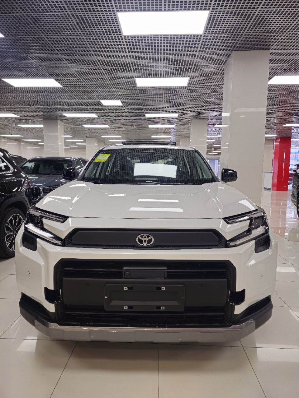 Toyota RAV4 2.0 CVT, 4WD, 2026, 5 км
